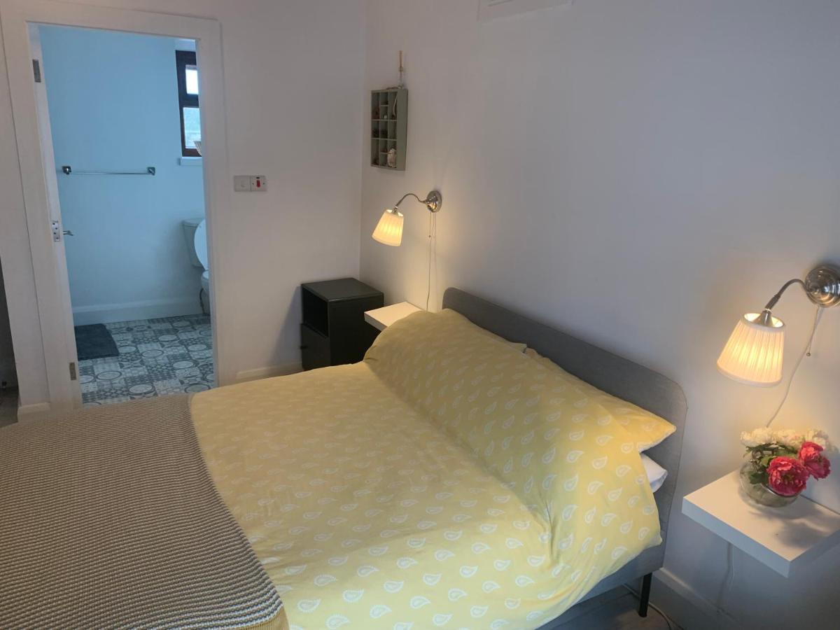 Room 1 Camp Street B&B Oughterard Exterior photo